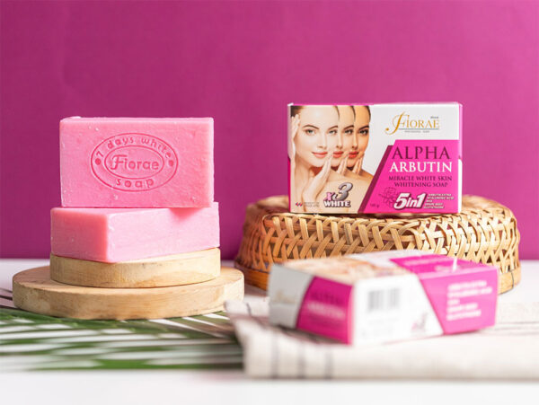 FIORAE Alpha Arbutin Miracle White Skin Whitening Soap