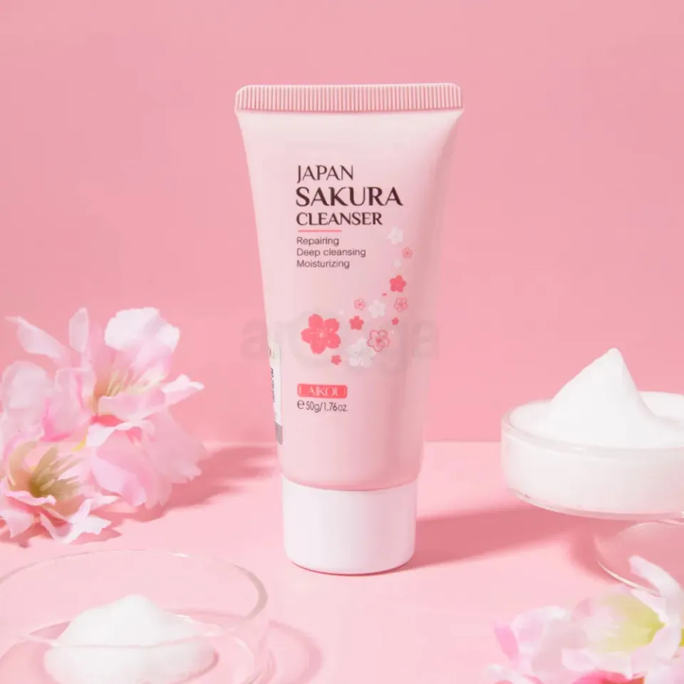 LAIKOU Japan Sakura Cleanser Whitening Face Wash  50ml